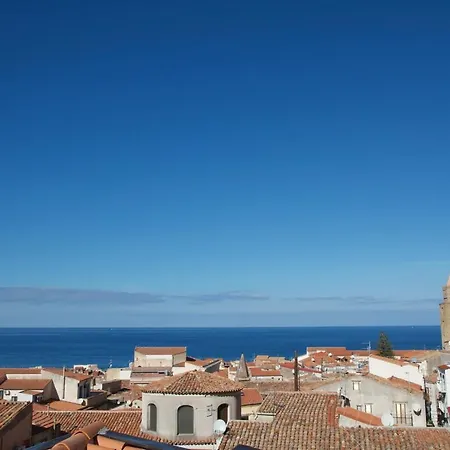 Lo Sguardo Di Artemide Cefalù